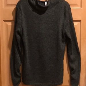 New Dressfo hooded sweater